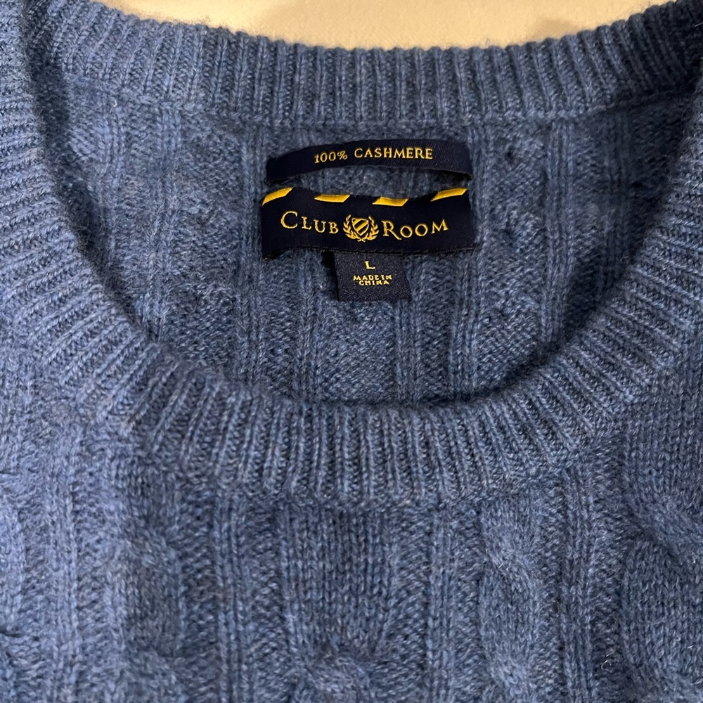 Club Room Men's Soft Blue Cashmere Crewneck Sweater